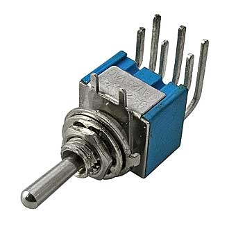 
						 MTS-203-C3 on-off-on