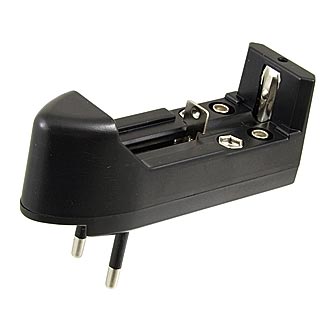 
						 Charger 18650/14500/16340/123A/9V